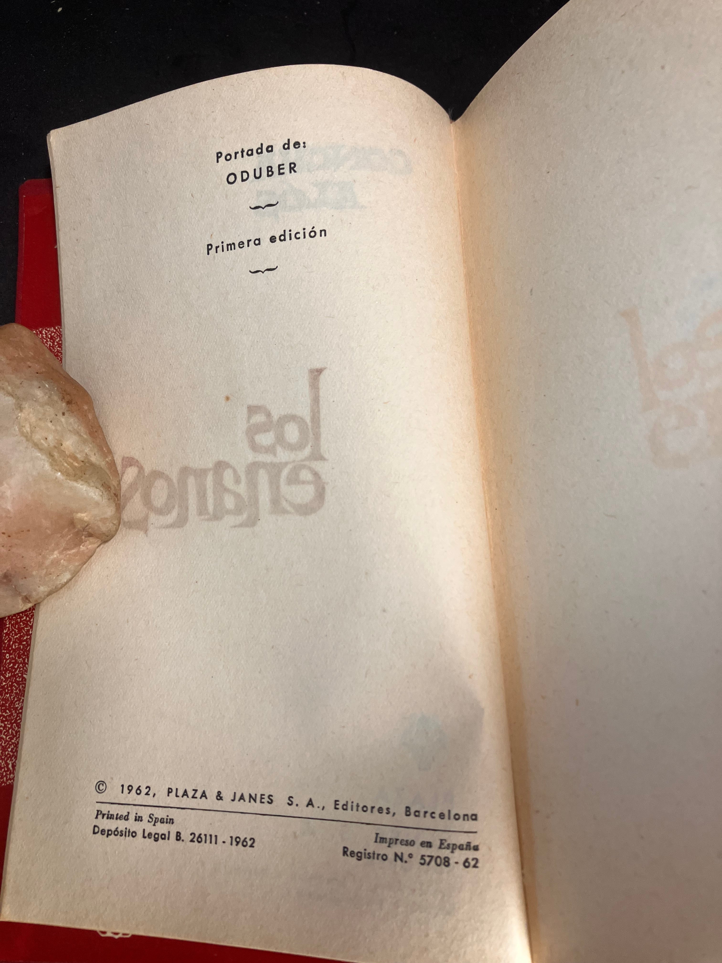 Los enanos – Selecciones Lengua Española (Plaza & Janés, 1962, reliure rouge)