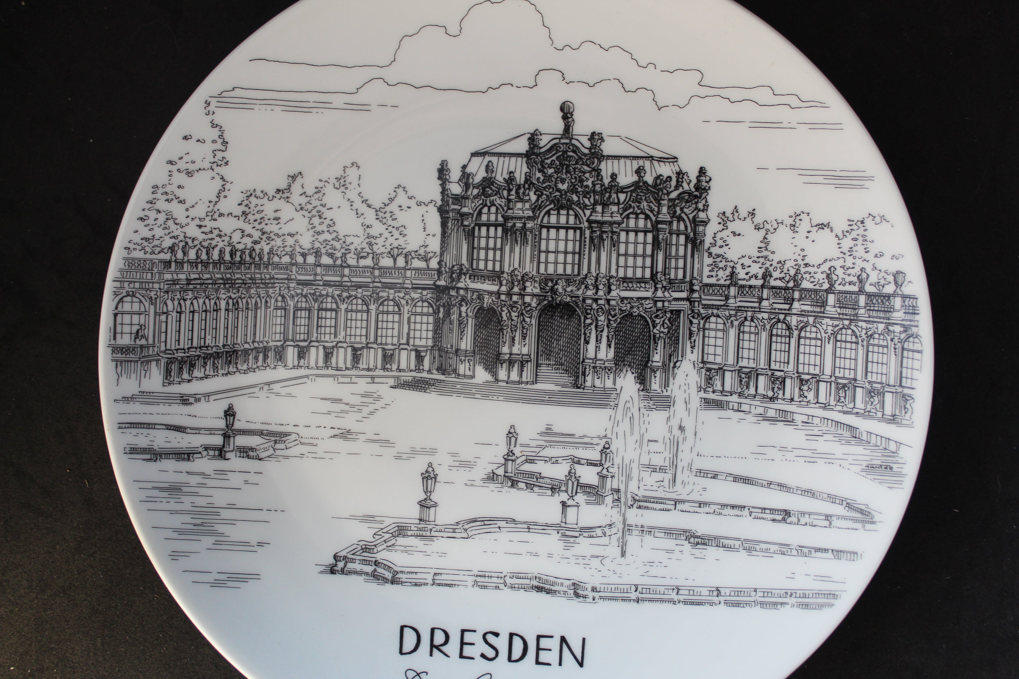 Assiette décorative murale Dresden – Der Zwinger (Uhlenhorst, fondée en 1879)