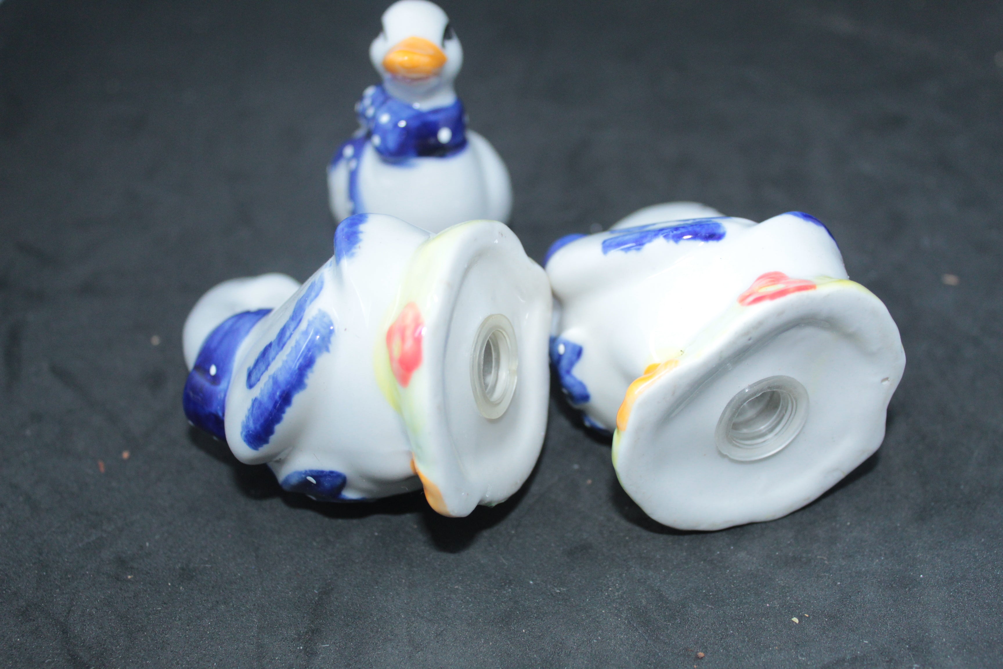 Salière, poivrière et pot à moutarde en céramique – Service canards vintage