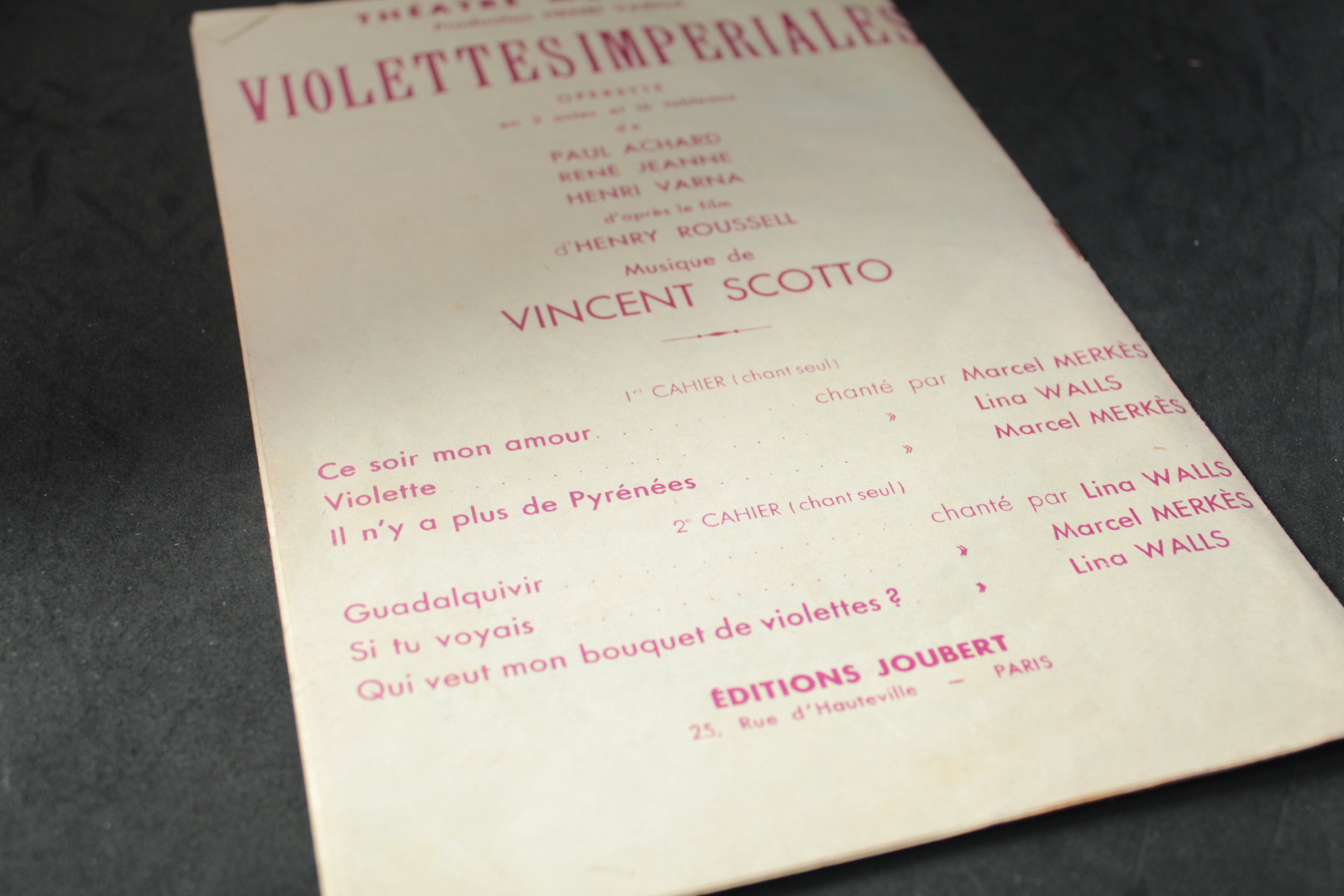 Lot de 2 partitions anciennes avec solfège – Violettes Impériales (1948, Vincent Scotto) & Les chansons de Bob et Bobette (1938)