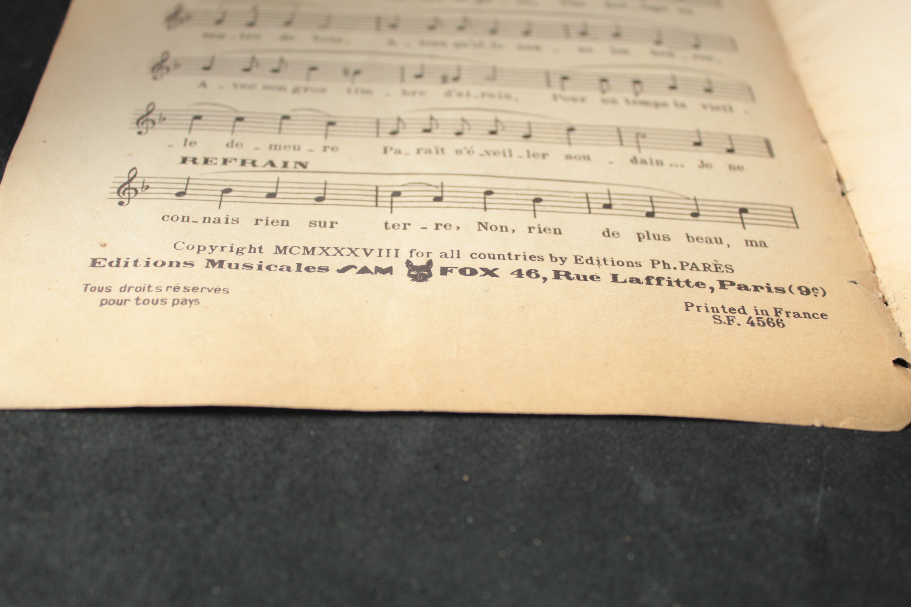 Lot de 2 partitions anciennes avec solfège – Violettes Impériales (1948, Vincent Scotto) & Les chansons de Bob et Bobette (1938)
