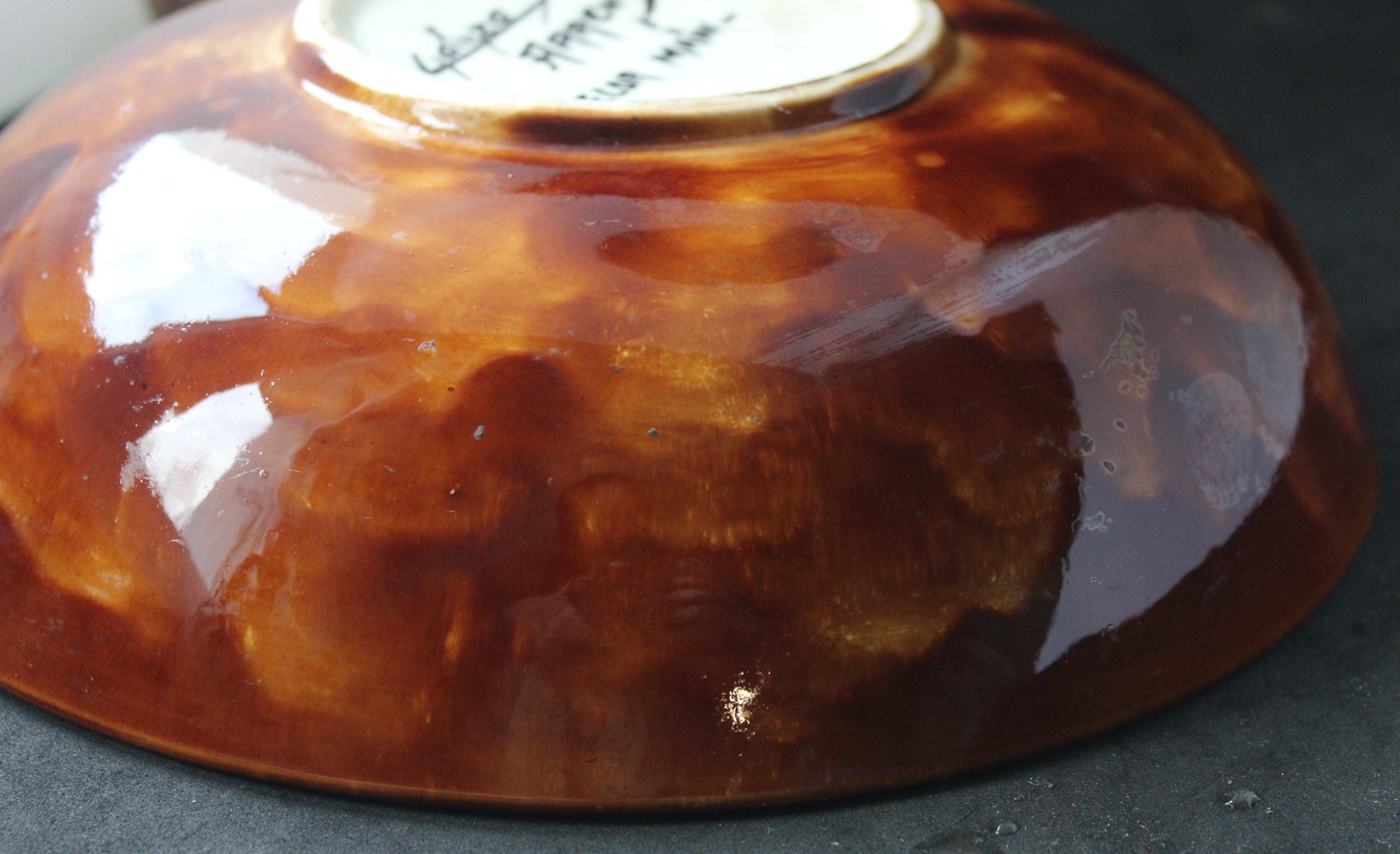 Grande Coupe en Faïence – Atelier Gainza Arrens (Pyrénées) – Décor Main – 26 cm