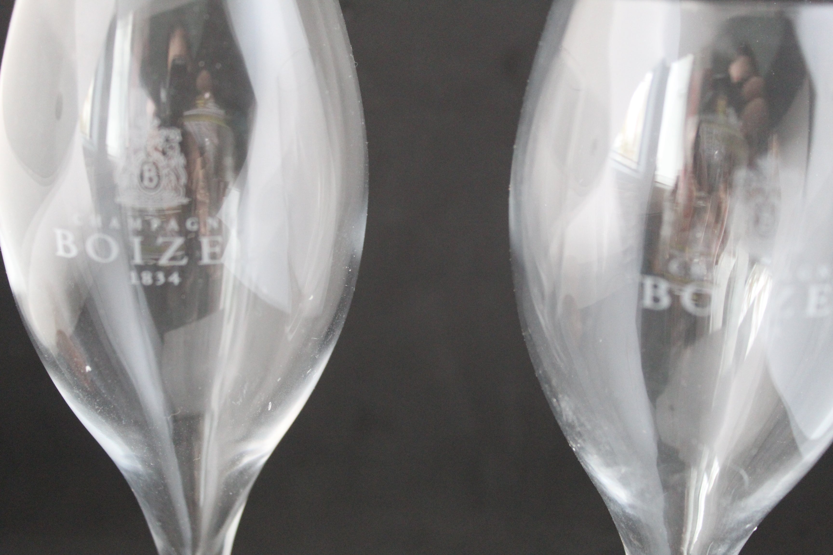 Lot de 2 flûtes à champagne gravées – Champagne BOIZEL 1834 – Collection Maison