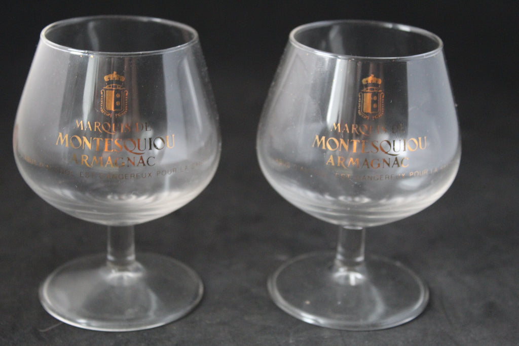 Lot de 2 verres à Armagnac – Marquis de Montesquiou – Gravure dorée