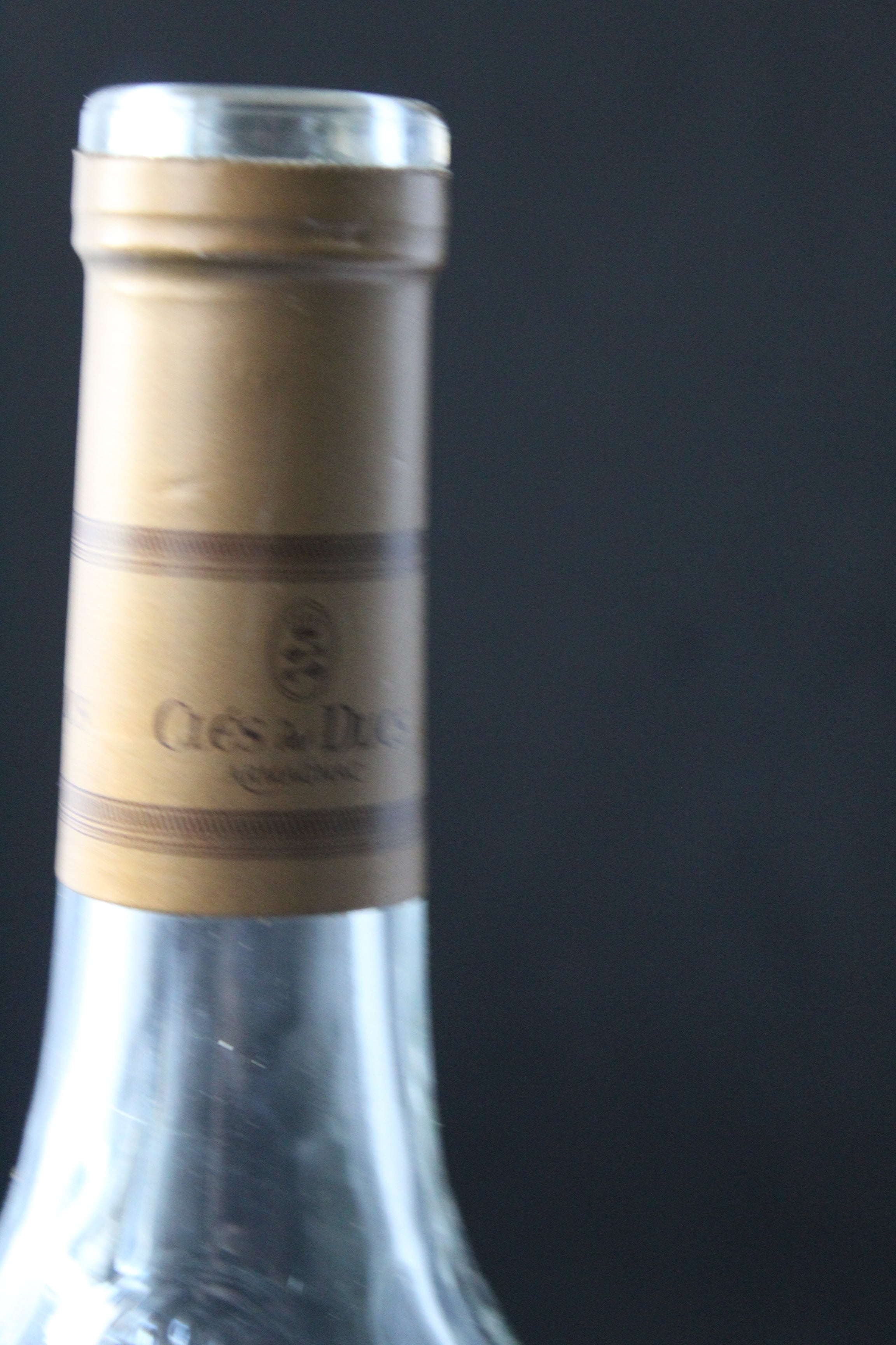 Carafe Clés des Ducs – Armagnac – Bouteille Vintage en Verre Martelé