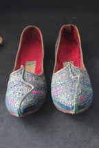 Babouches anciennes brodées – Jutti indiennes vintage (années 1960–1980)
