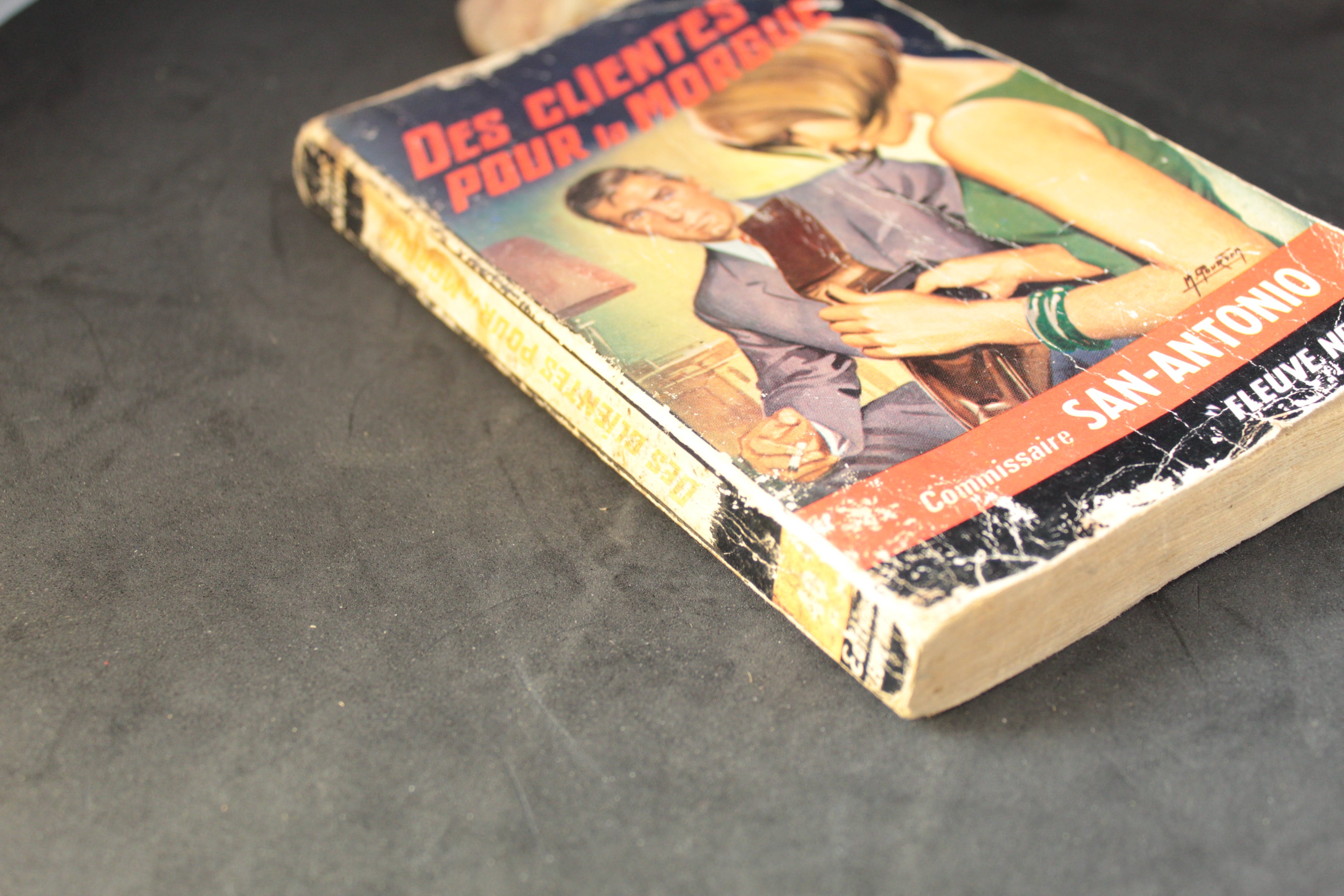 San-Antonio – Des clientes pour la morgue (Éditions Fleuve Noir, 1954)