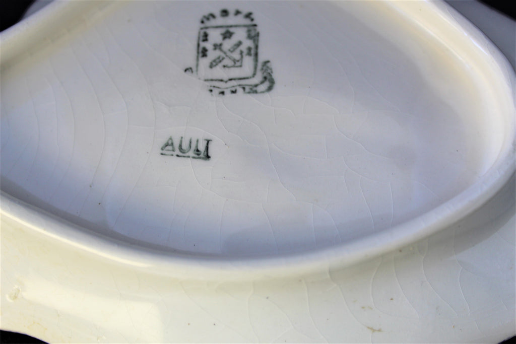 Plats décoratifs en faïence – Forme poisson – Décor breton – MBFA Forni Ault